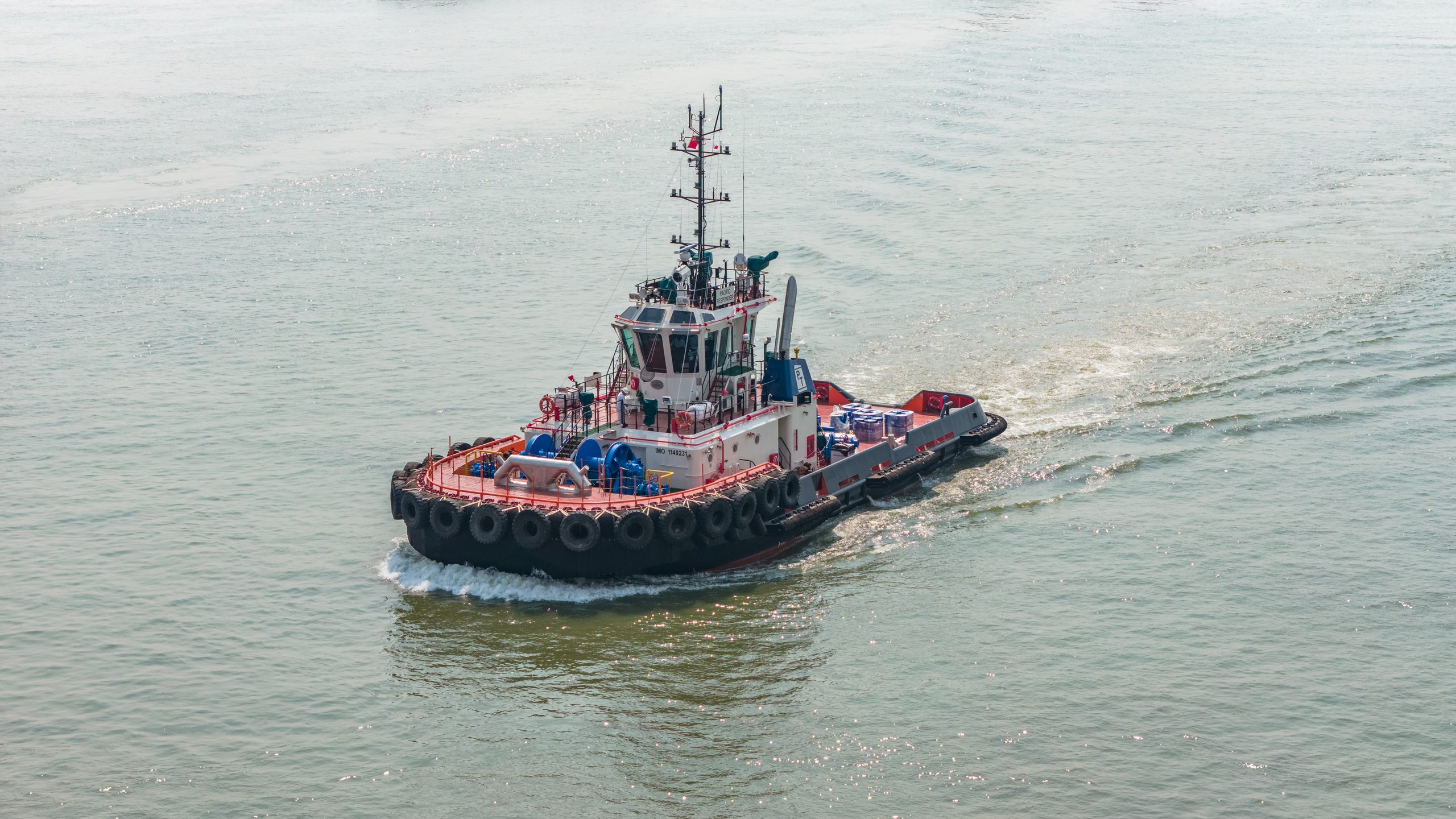 Pacific Towing (PacTow) has taken delivery of PACIFIC RESPONDER and PACIFIC RESOLUTE, two state-of-the-art ASD tugs representing a PGK70 million investment in enhanced marine towage capability